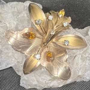 Vintage Brooch Orchid with clear & brown stones